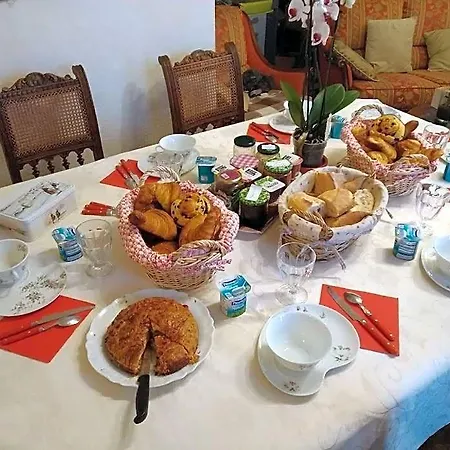 La Longère Des Gillettes 3*
