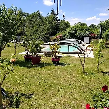 La Longère Des Gillettes 3* Bézenet